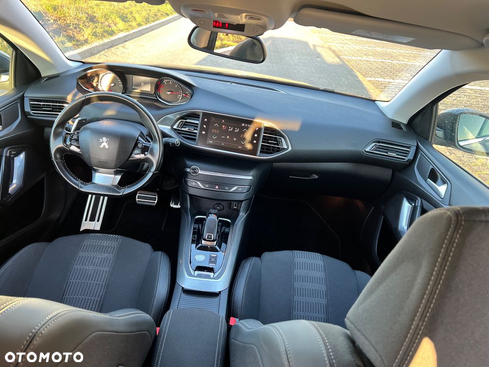 Peugeot 308 BlueHDi 130 EAT6 Stop & Start Allure - 7