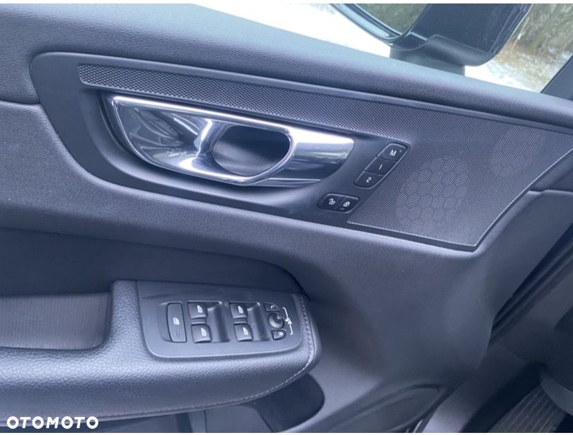 Volvo XC 60 D5 SCR AWD Inscription - 13