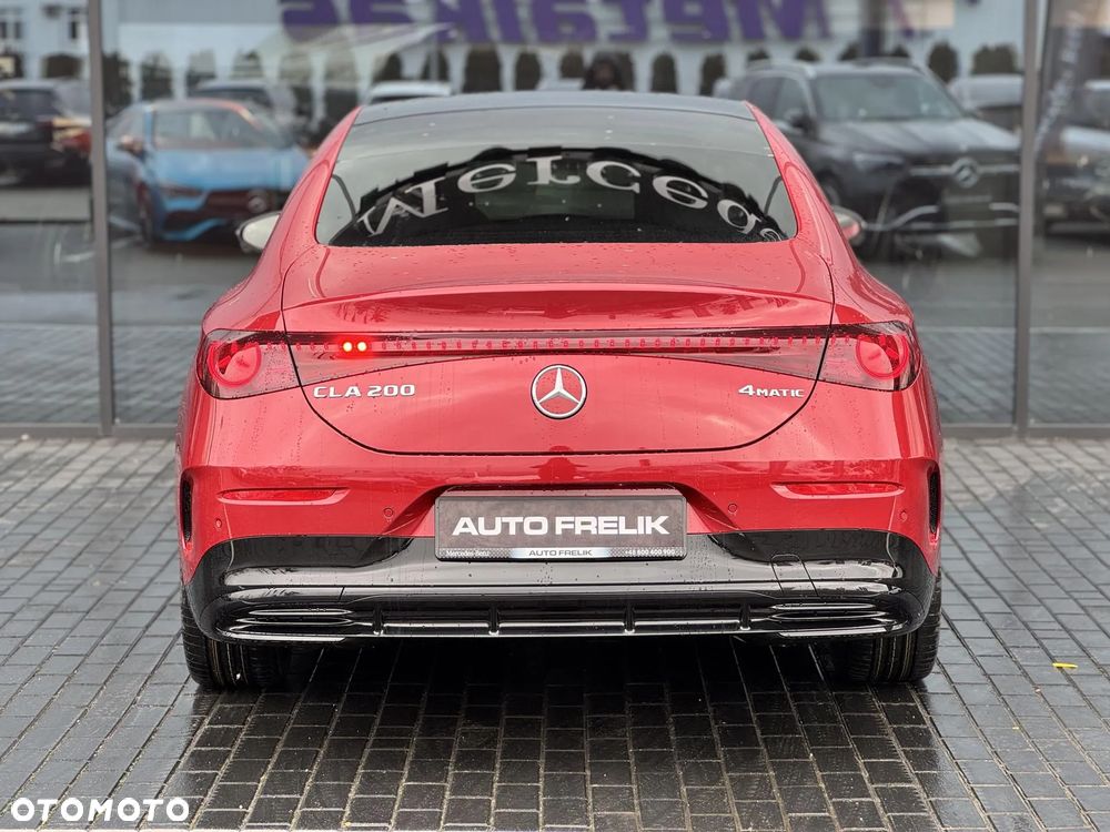 Mercedes-Benz CLA 200 mHEV 4-Matic 8G-DCT - 10