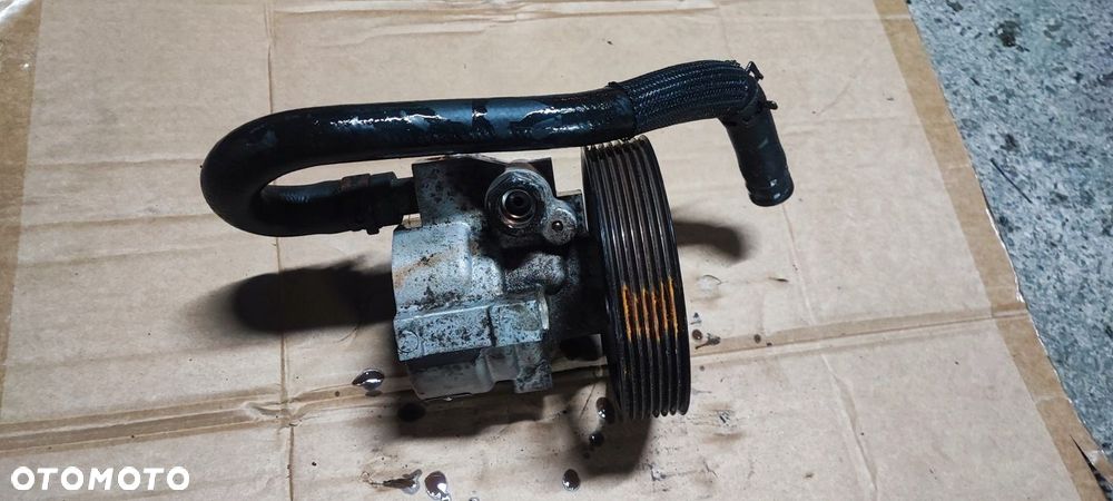 POMPA WSPOMAGANIA RENAULT LAGUNA II 2.0 16V 8200054959 - 2