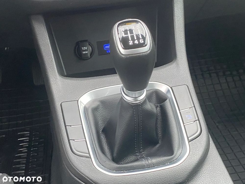 Hyundai i30 - 24
