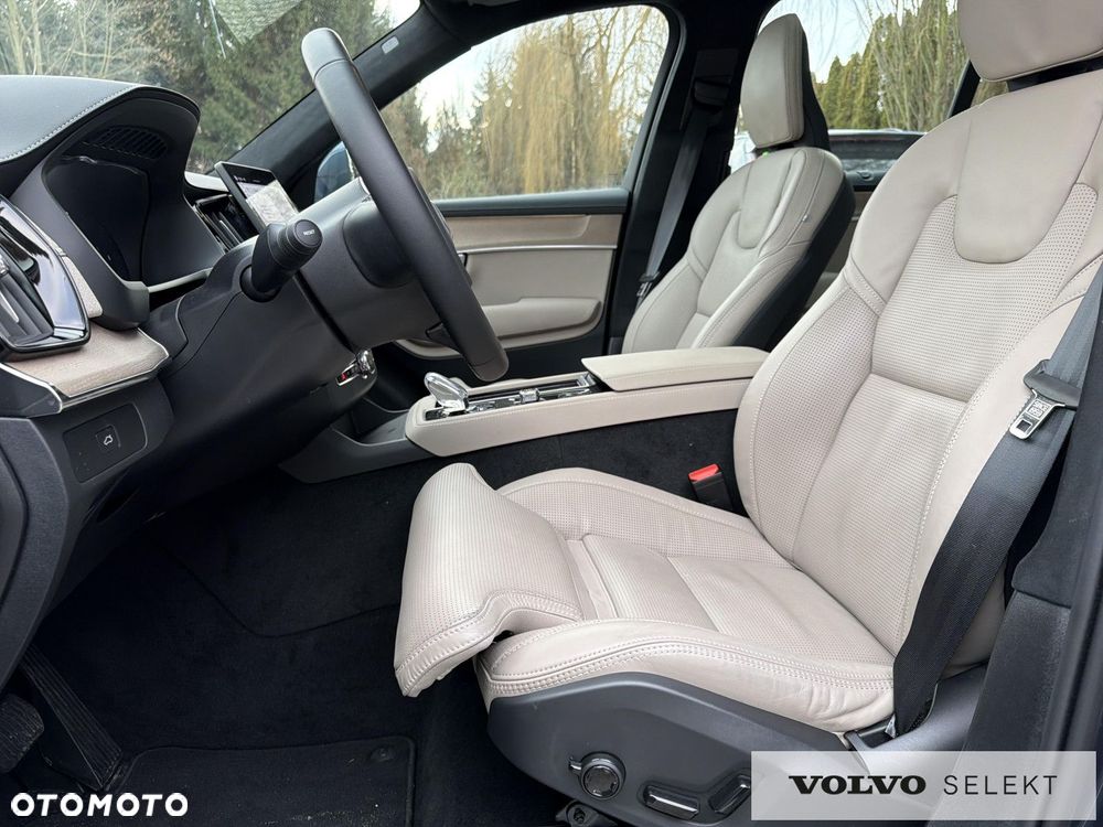 Volvo XC 90 - 10