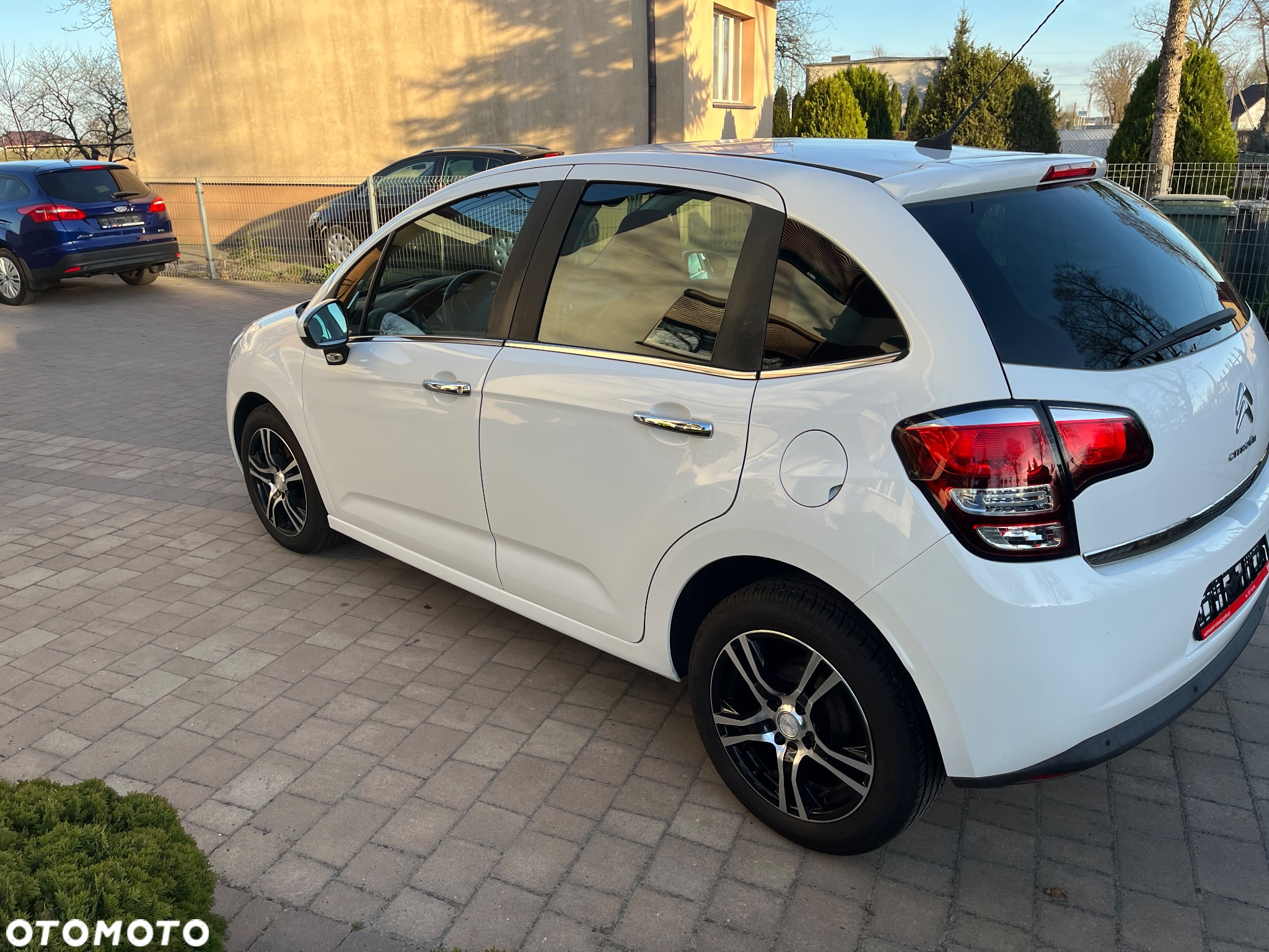 Citroën C3 Pure Tech 82 LIVE - 2