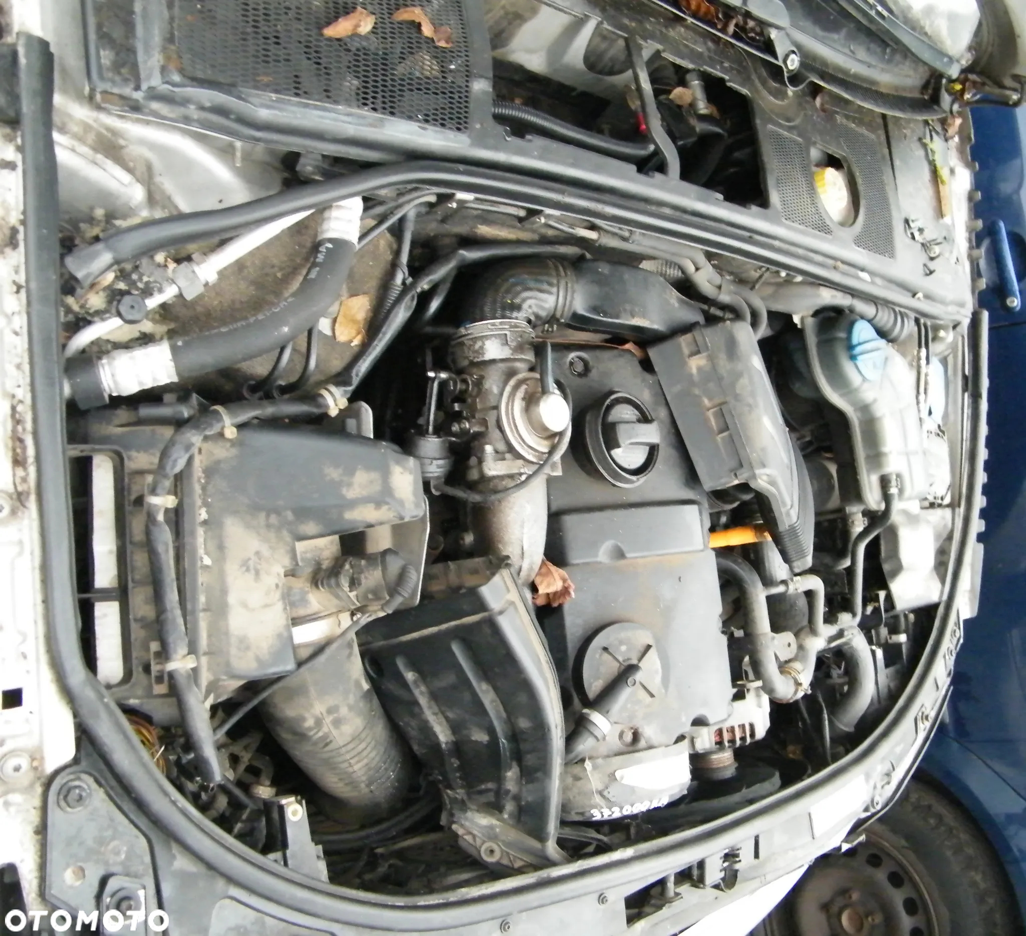 Audi A4 B6 1.9 TDI 130KM silnik AWX skrzynia FEC lakier LY7W - 7