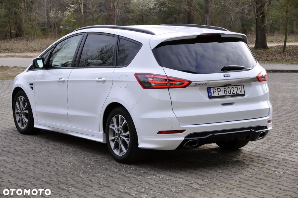 Ford S-Max 2.0 TDCi Titanium PowerShift - 15
