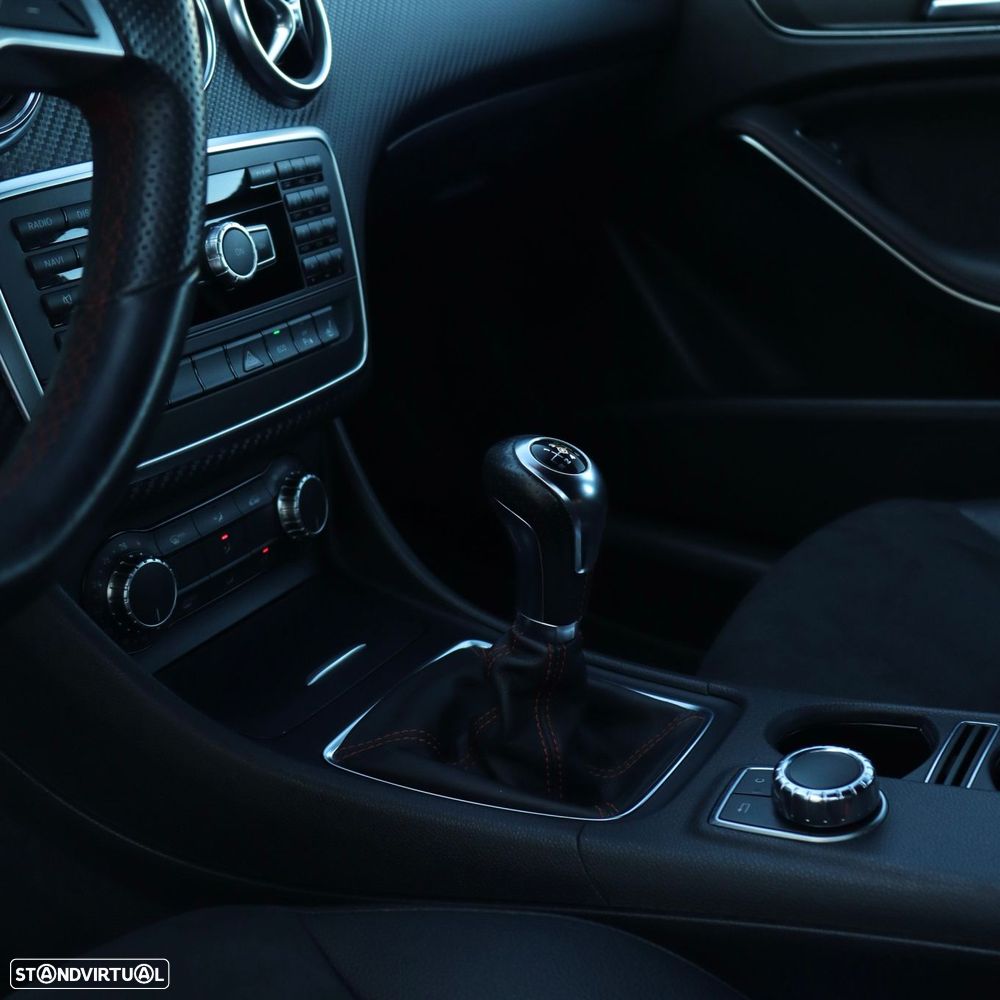 Mercedes-Benz A 200 CDI AMG Line - 21