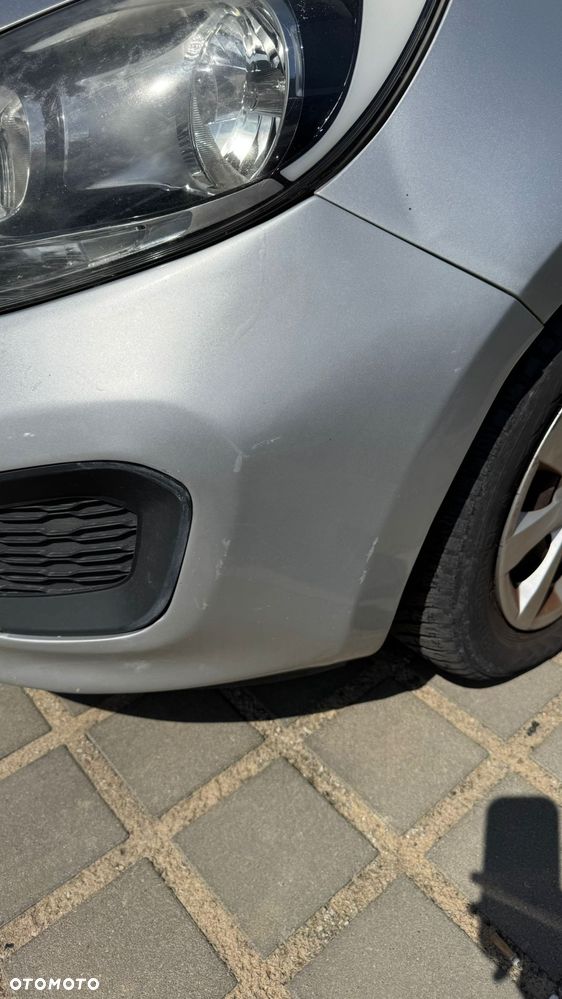 Kia Rio - 8