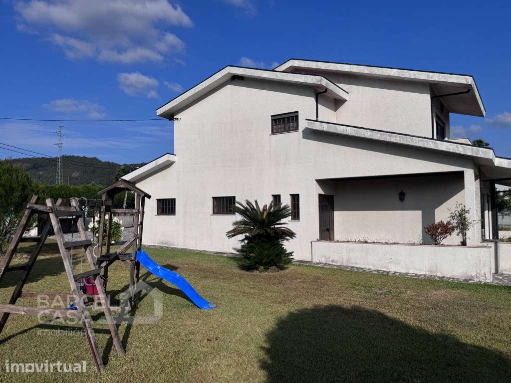 Moradia T3 para arrendar na Várzea - Barcelos - Grande imagem: 2/14