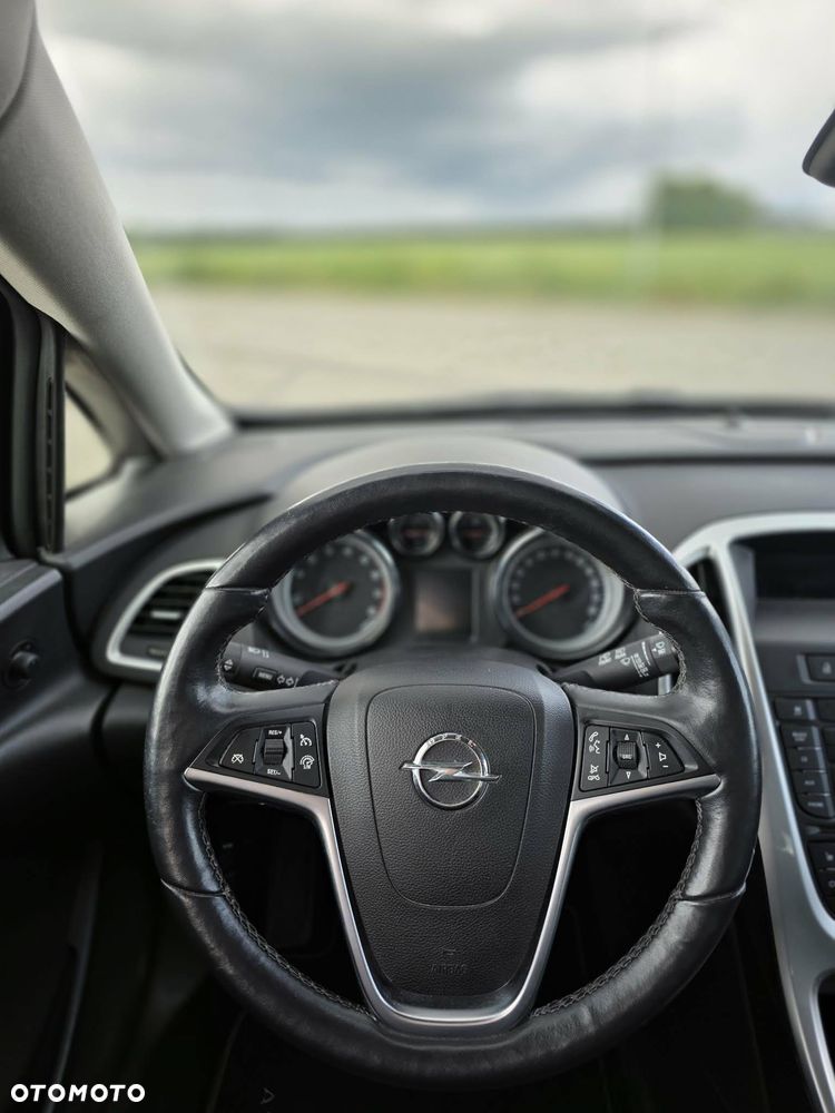 Opel Astra 1.4 Turbo Exklusiv - 15