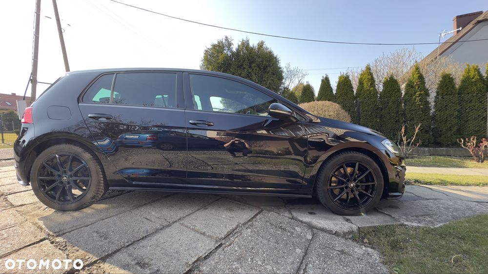 Volkswagen Golf - 4