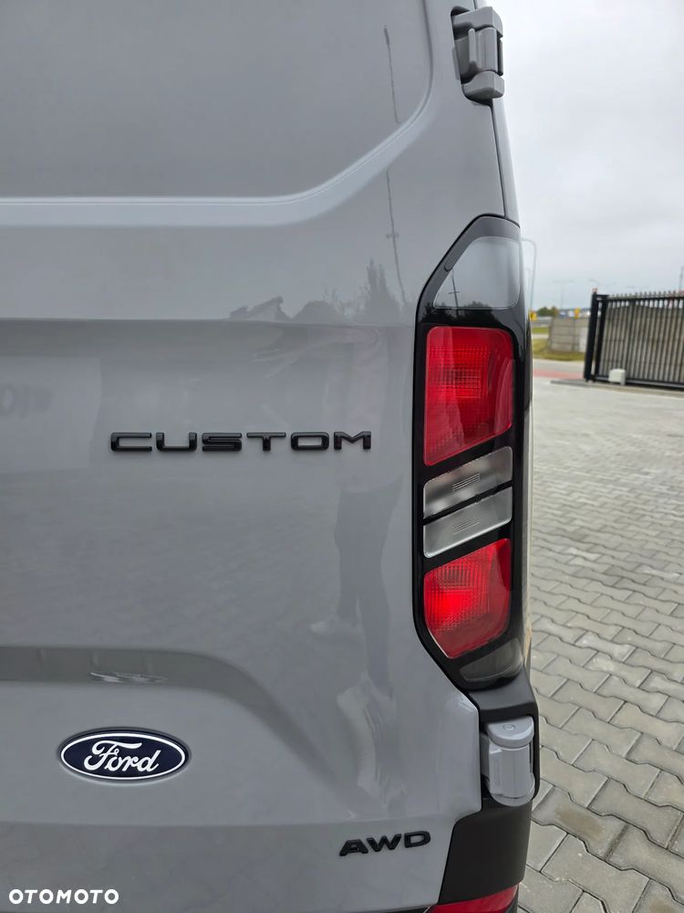 Ford Transit Custom 320 L1H1 AWD Trail (bryg.) - 15