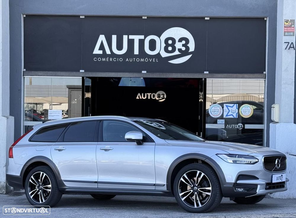 Volvo V90 Cross Country 2.0 D4 AWD - 1