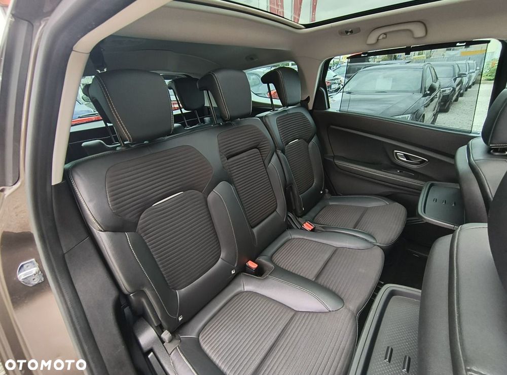 Renault Grand Scenic ENERGY TCe 130 INTENS - 22
