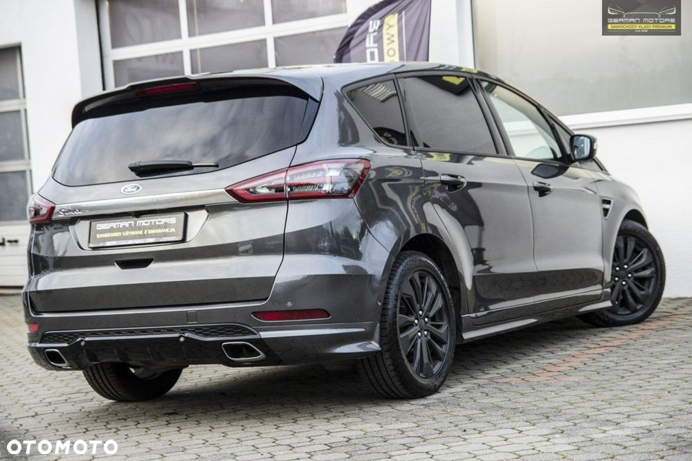 Ford S-Max - 10