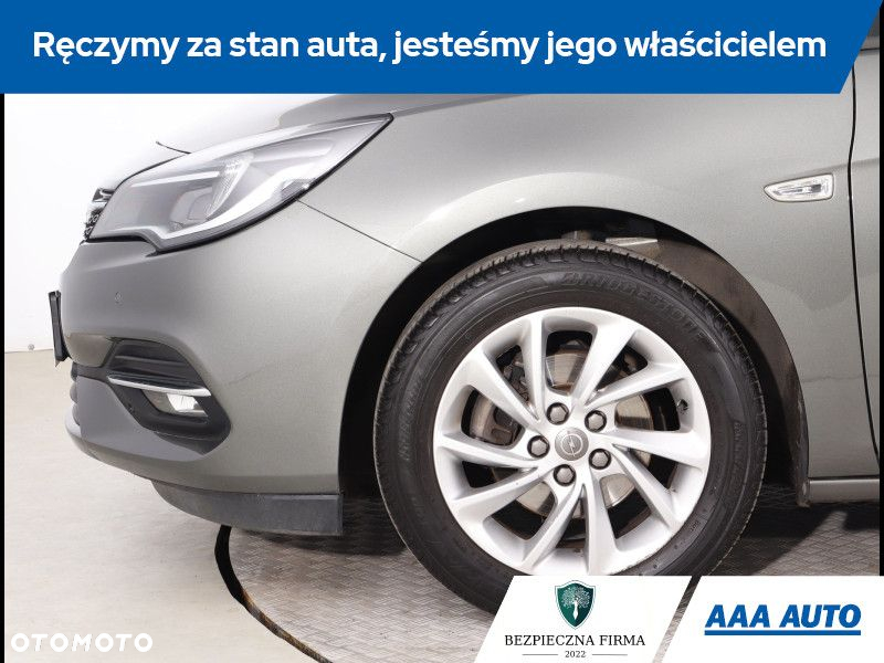 Opel Astra - 16