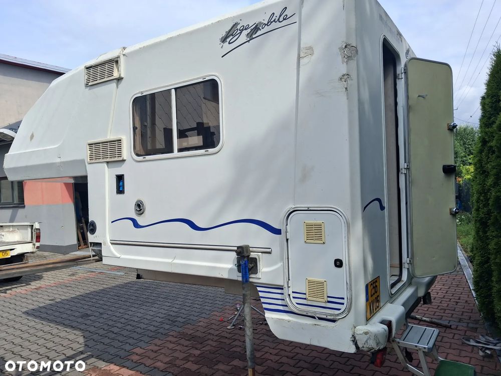 Toyota Hilux polycompsit loge mobile - 18