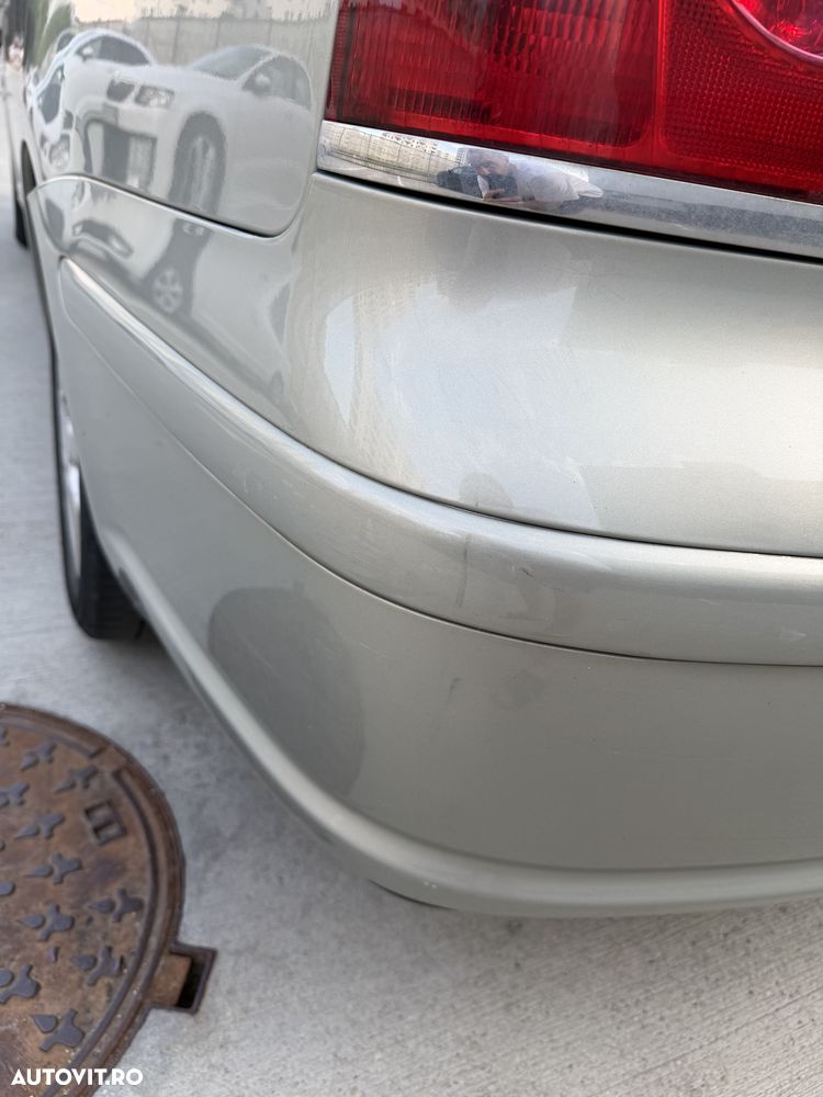 Toyota Avensis - 32