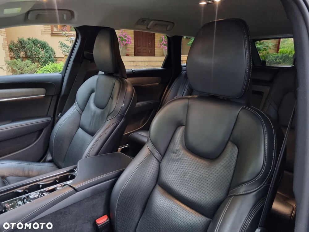 Volvo V90 Cross Country B5 D AWD Pro - 18