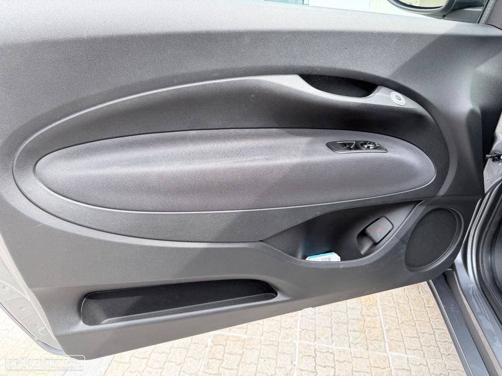 Fiat 500e 3 + 1 42 kWh Icon - 9