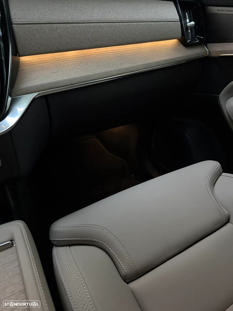 Volvo XC 90 2.0 T8 PHEV Plus Dark AWD - 15