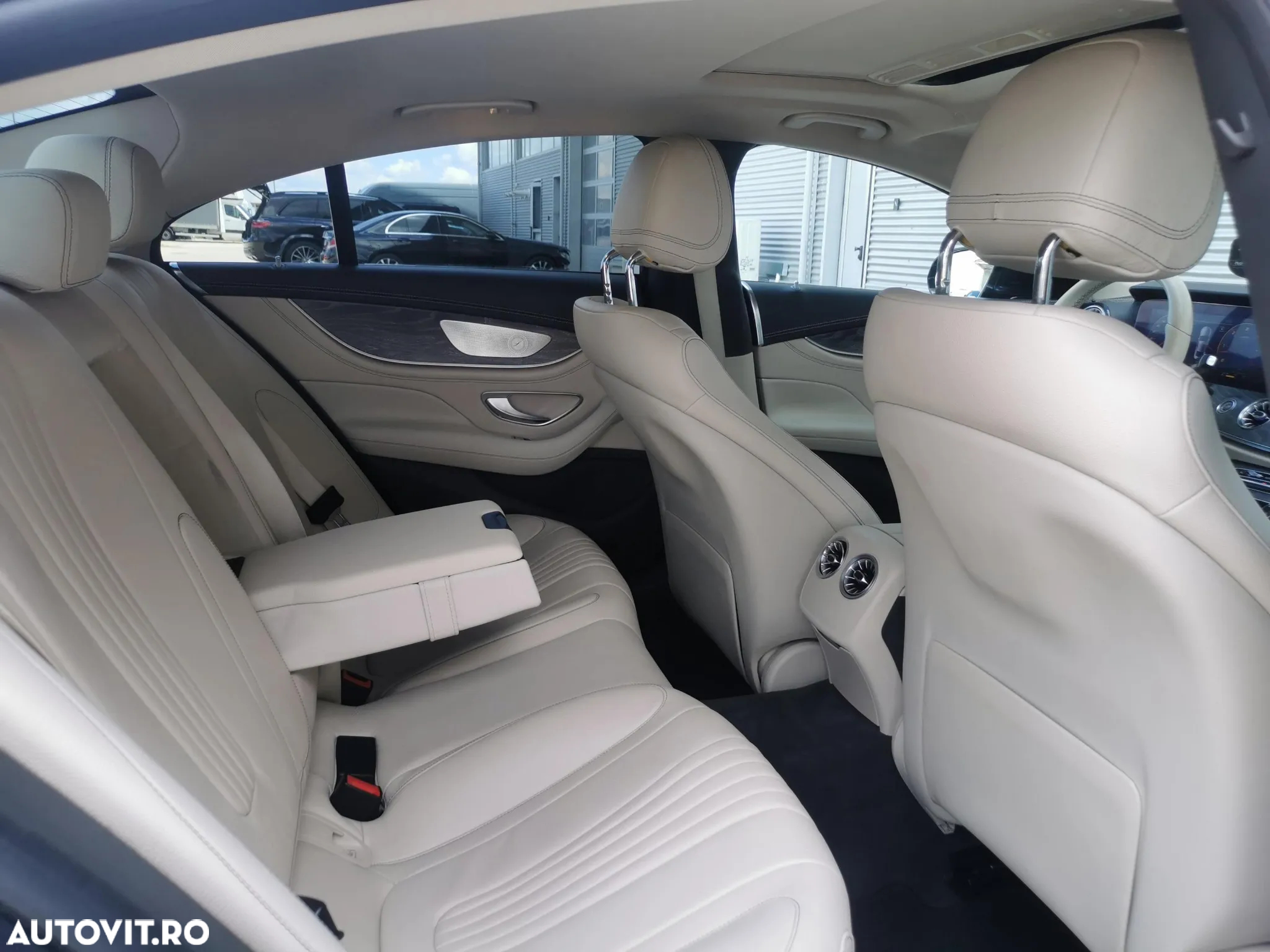 Mercedes-Benz CLS 350 9G-TRONIC AMG Line - 14
