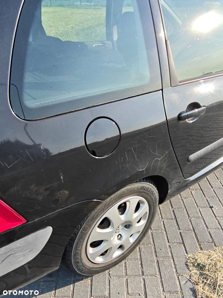 Peugeot 307 1.4 XR - 13