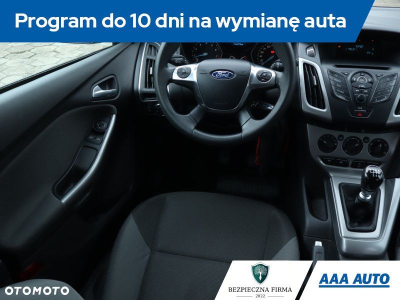 Ford Focus - 9