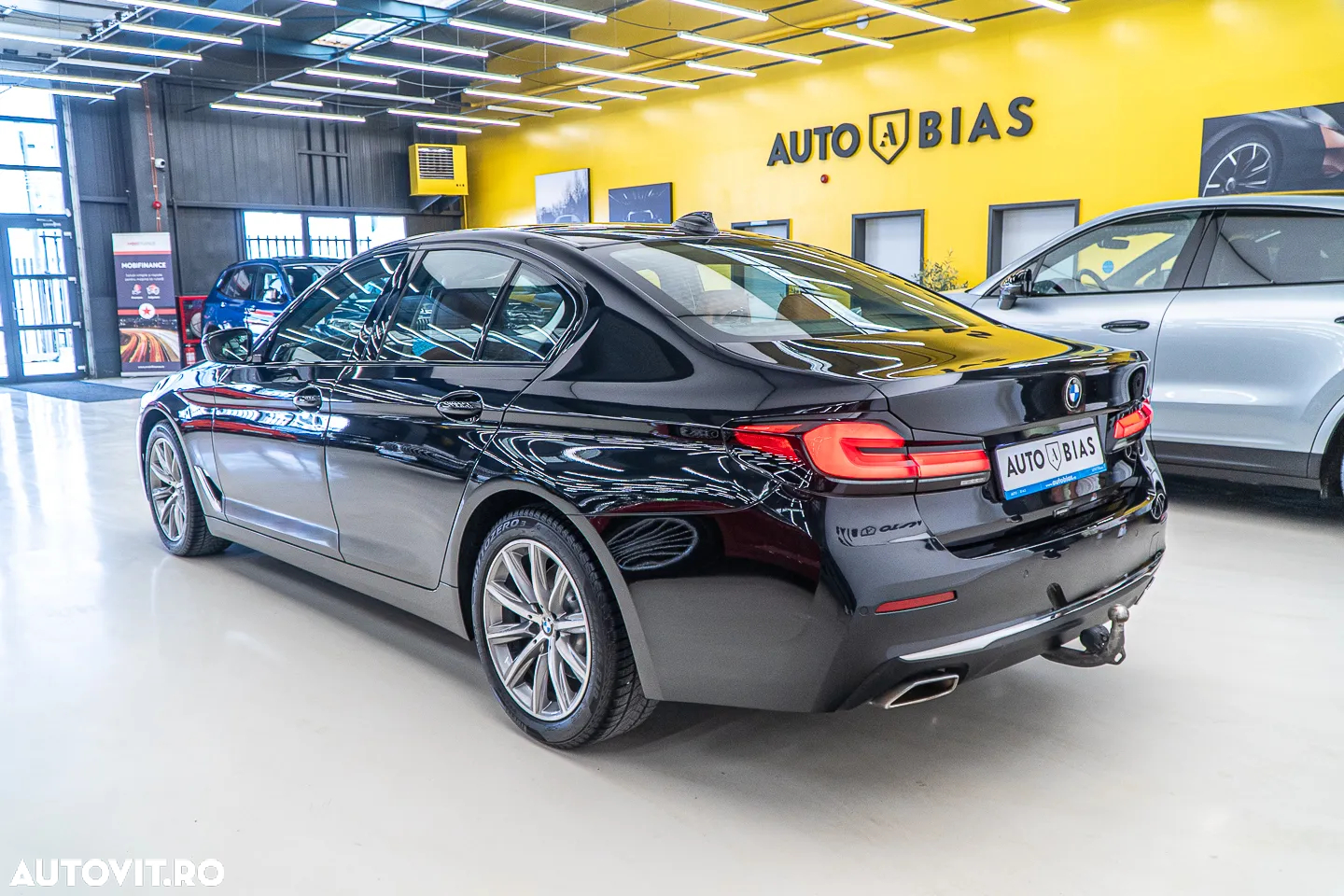 BMW Seria 5 520i AT MHEV - 5