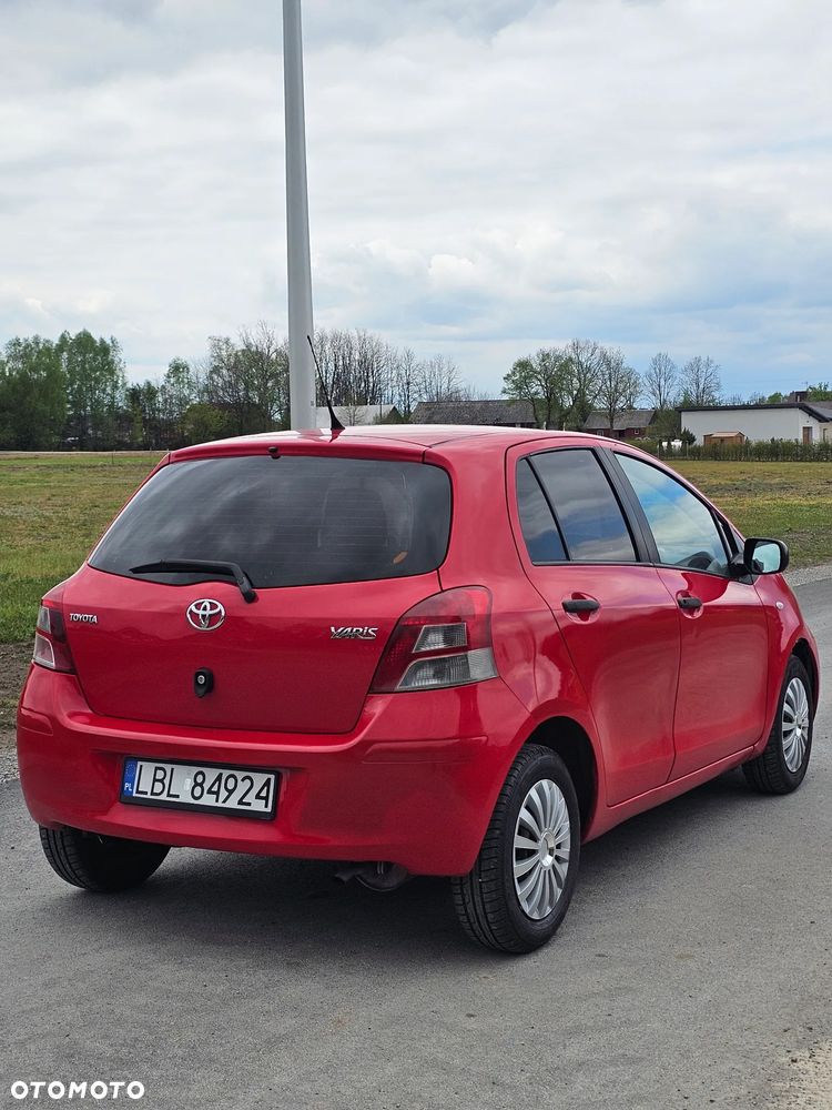 Toyota Yaris 1.0 Entry - 7