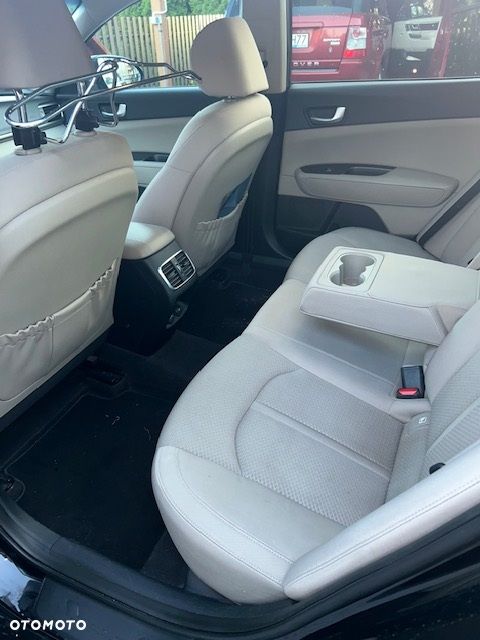 Kia Optima 1.7 CRDI Vision - 10