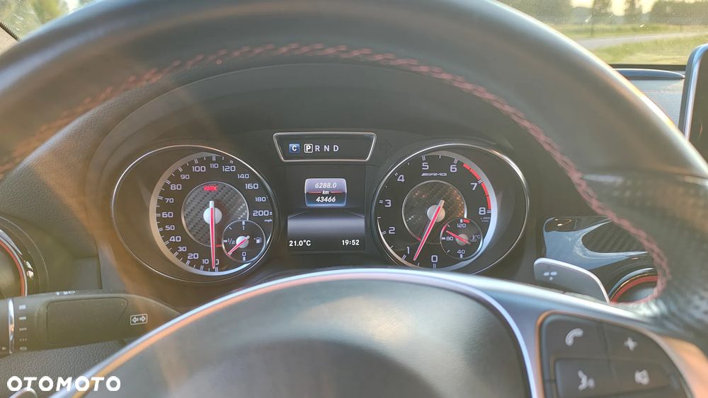 Mercedes-Benz CLA AMG 45 4-Matic - 6