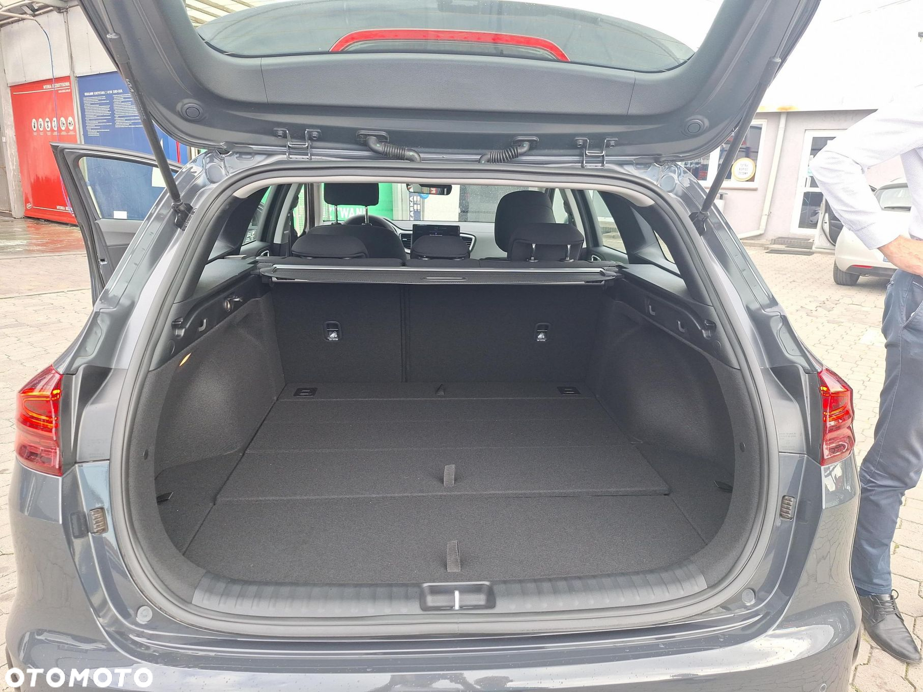 Kia Ceed 1.5 T-GDI M - 14