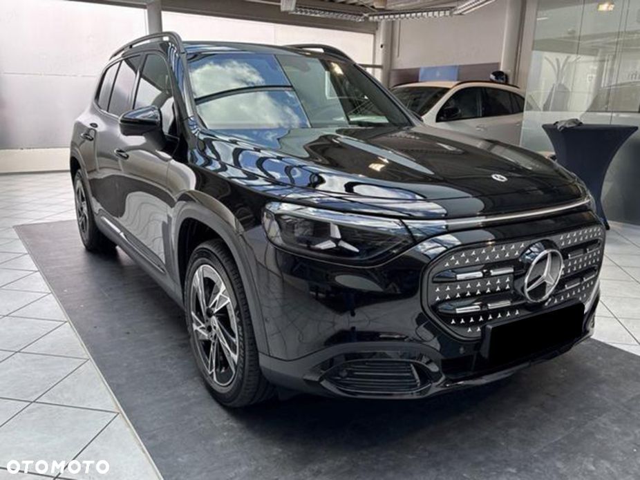 Mercedes-Benz GLB - 5