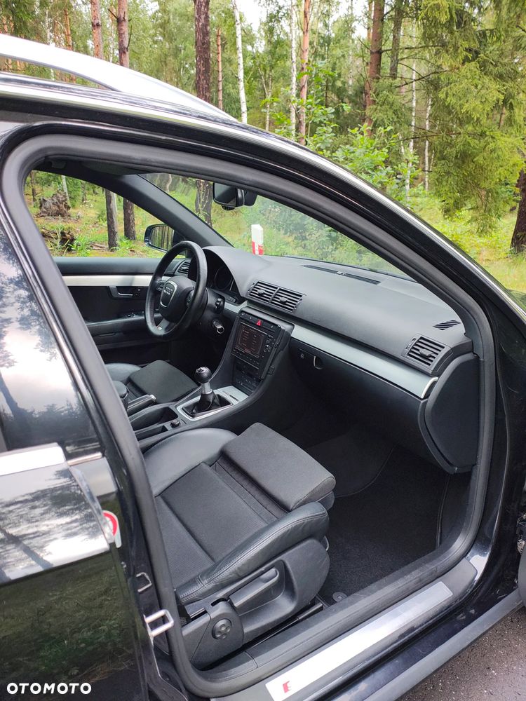Audi A4 Avant - 21