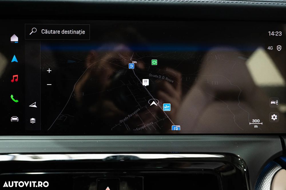 Porsche Panamera - 16