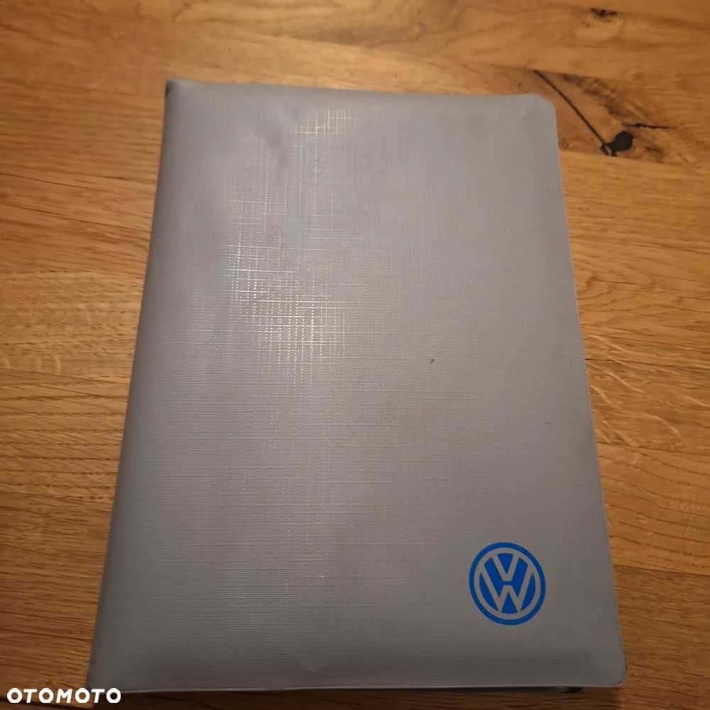 Volkswagen Golf - 21