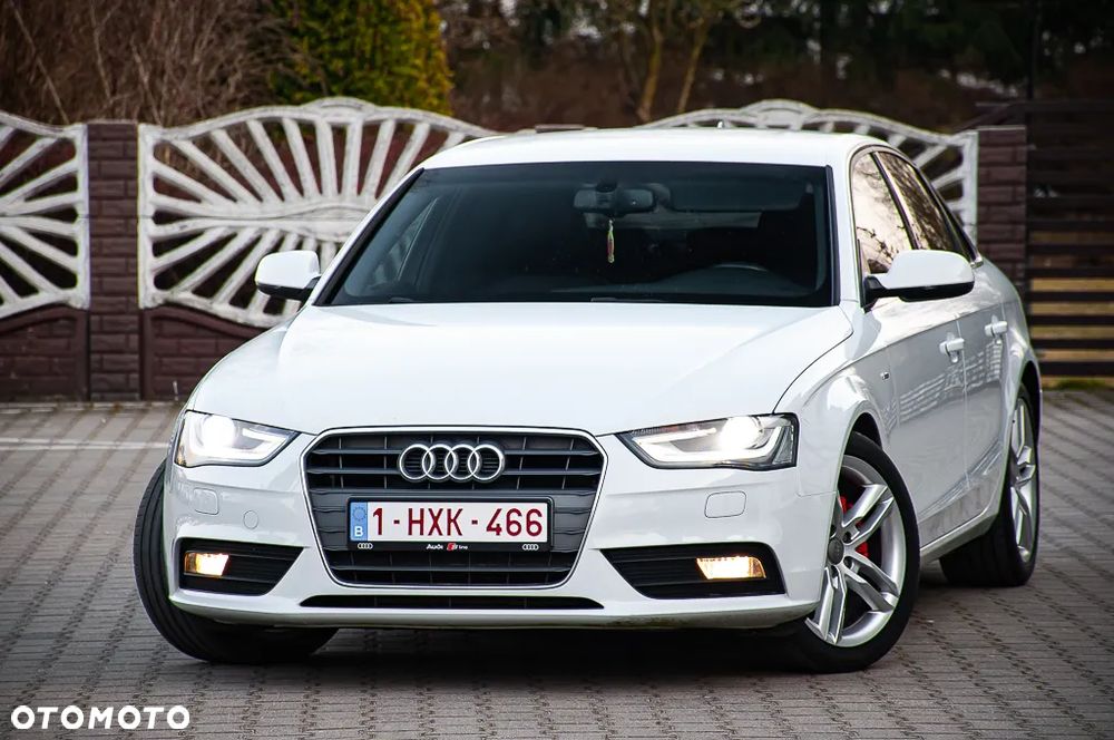 Audi A4 Limousine - 8