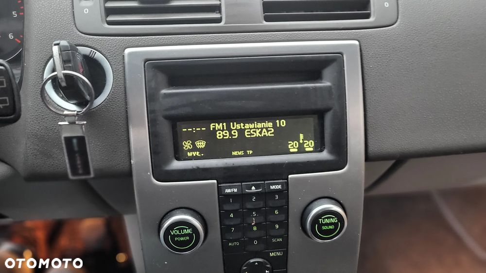 Volvo V50 2.0D Momentum - 8