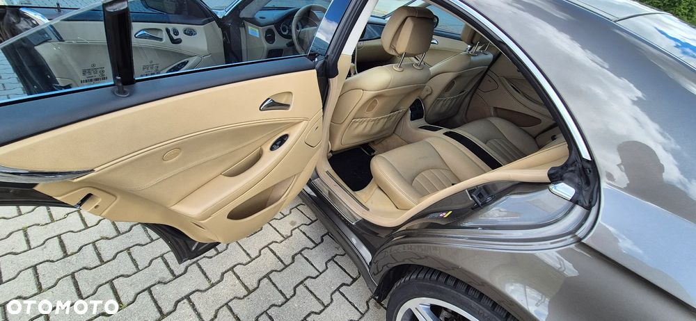 Mercedes-Benz CLS 500 7G-TRONIC - 12