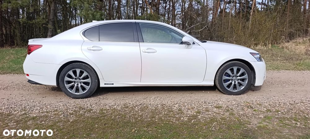 Lexus GS 300h - 8