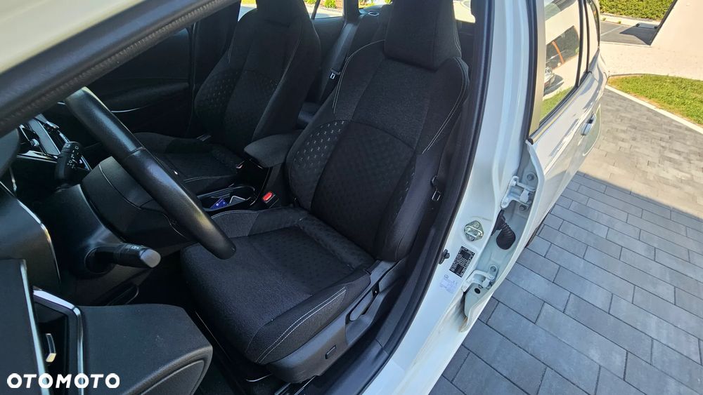 Toyota Corolla 1.8 Hybrid Comfort - 13
