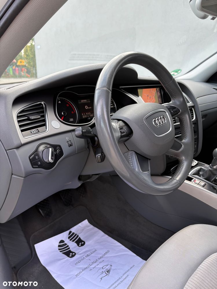 Audi A4 Avant 2.0 TDI DPF Attraction - 11