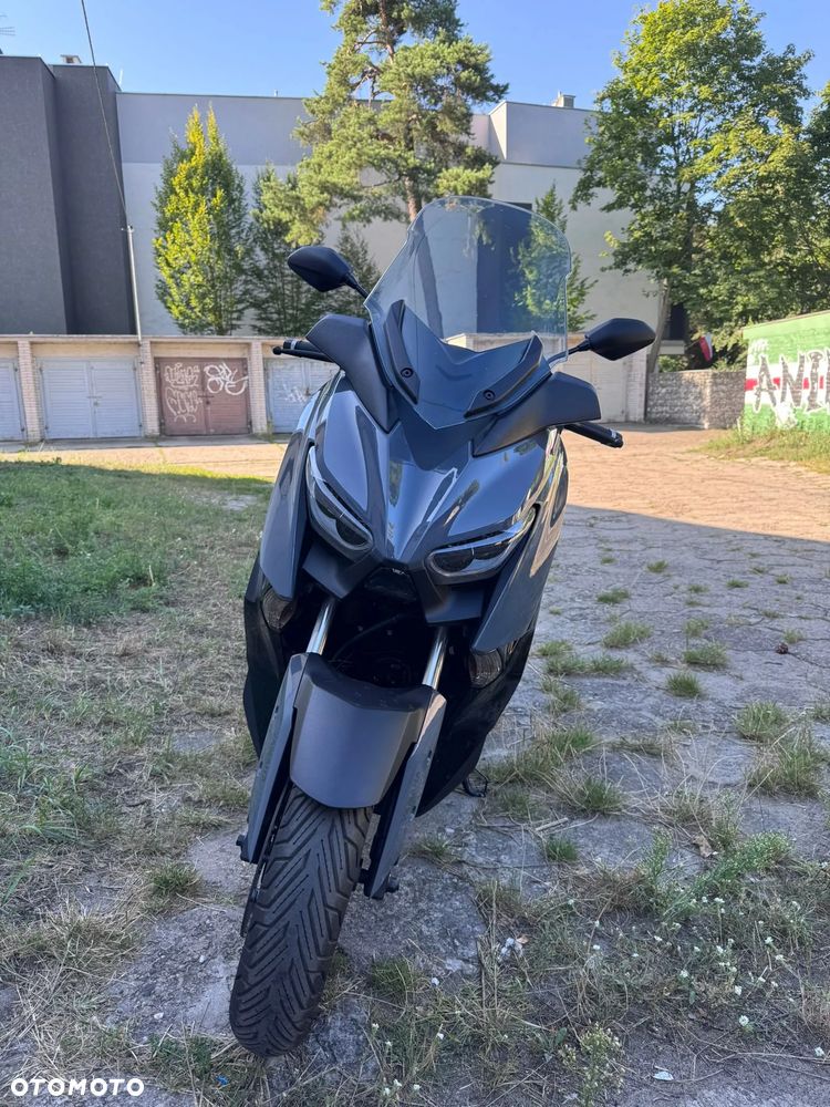 Yamaha X-max - 9