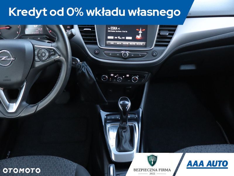 Opel Crossland X - 13