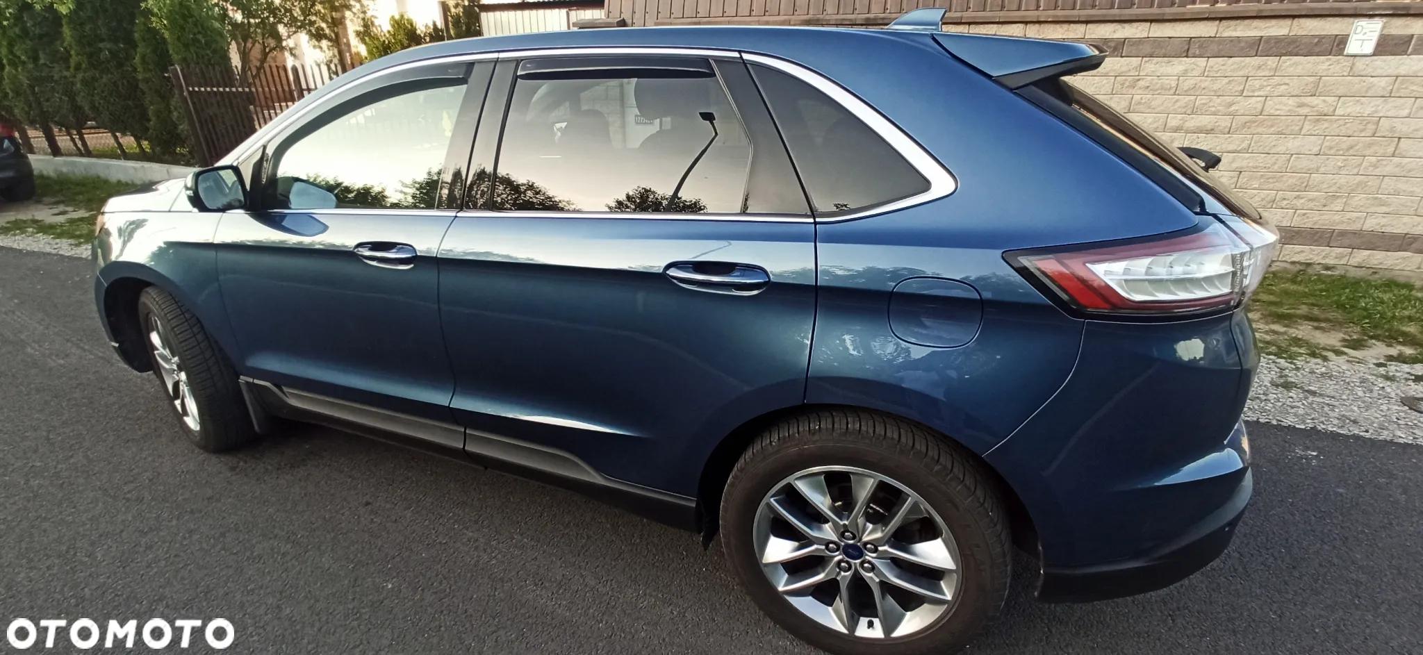 Ford Edge - 15