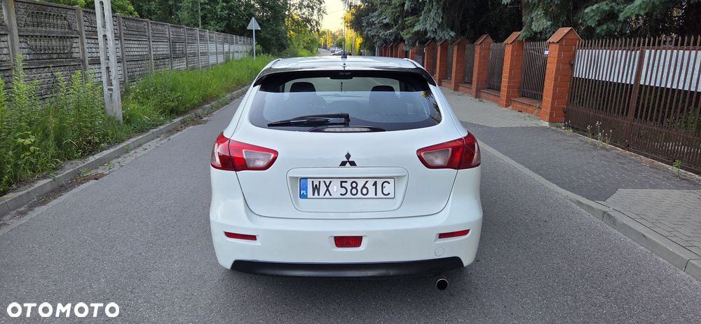 Mitsubishi Lancer 1.5 Inform - 7