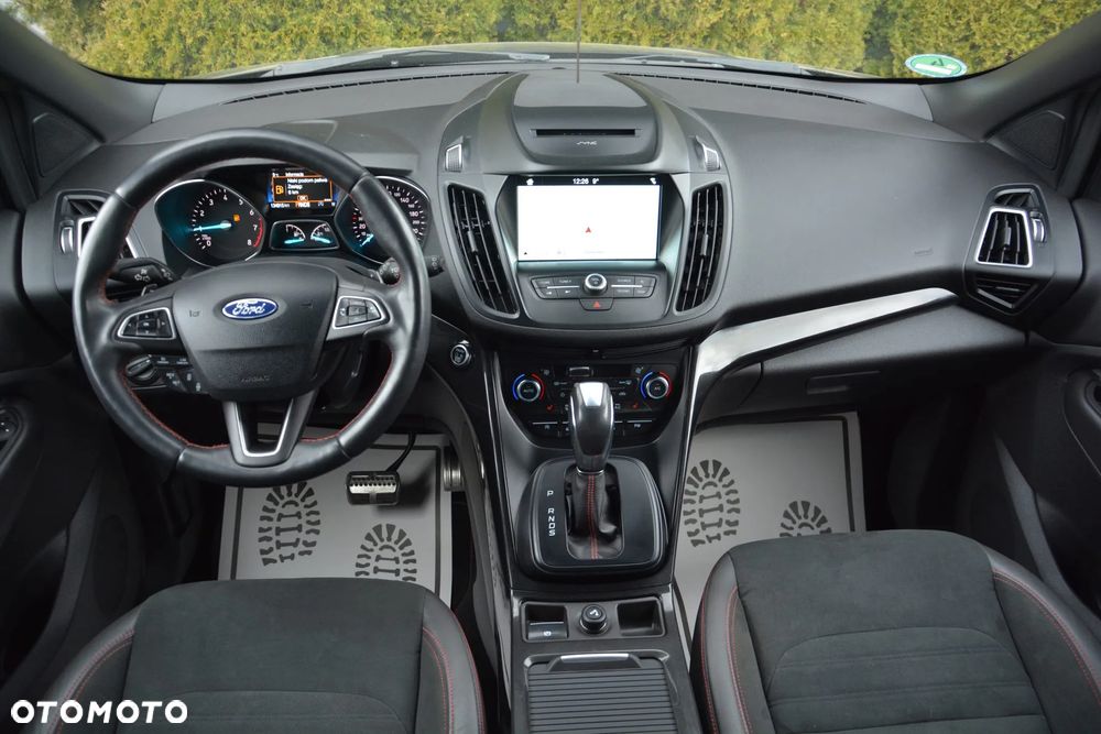 Ford Kuga - 16