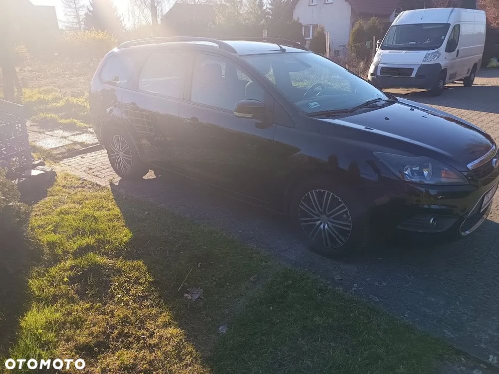 Ford Focus 1.8 Titanium - 3