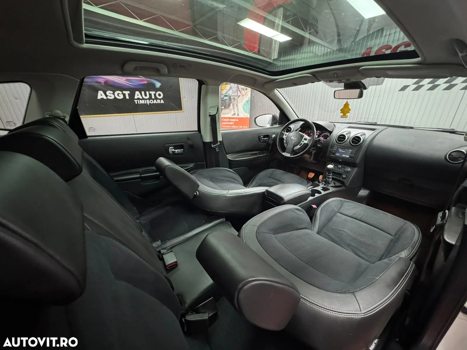 Nissan Qashqai+2 - 15