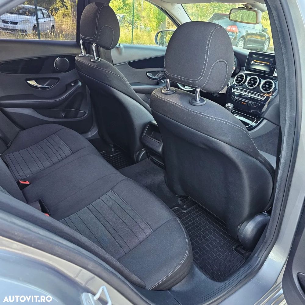 Mercedes-Benz C 200 BlueTec - 11